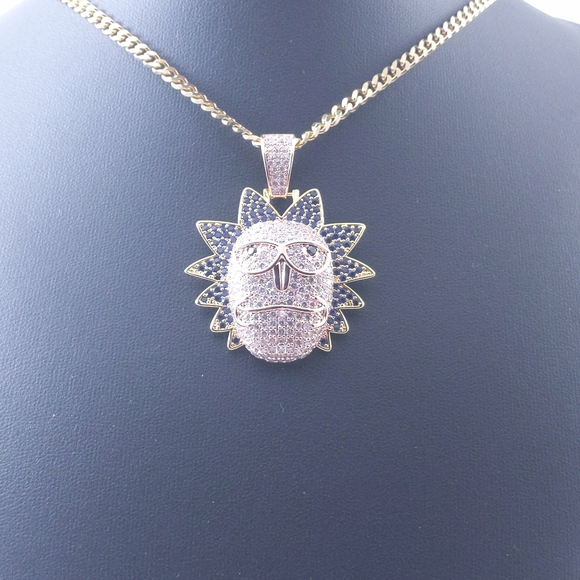 š¤ 20" 14K GP Cuban Chain + Cartoon Pendant - Picture 7 of 8